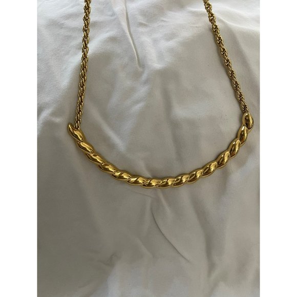 Monet Vintage Twist Front Design 18K Gold Plated Spiral Chain Link Necklace - Picture 2 of 9